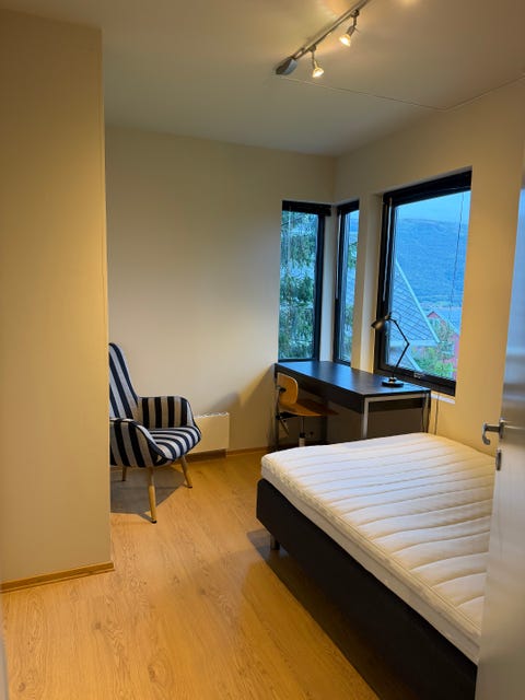 Bilde 2 av annonsen