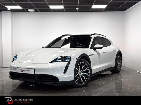 Porsche Taycan 4