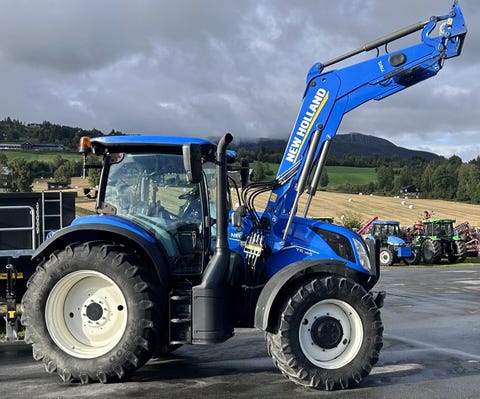 New Holland T6-180 EC