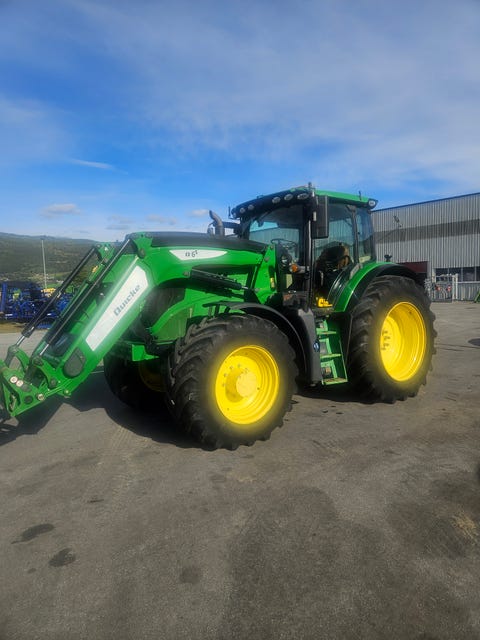John Deere 6155R