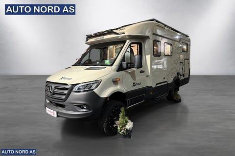 Eura Mobil Eura Mobil Xtura 686 EF || 400Ah litium | 4-seter | 10kw dieselvarmer | ACC | 190hk | ALDE | ALDE gulvvarme | Mercedes 4×4 | 3x solcelle | 18″ Delta-felger