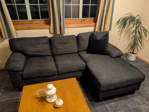 Sofa, 3-seter m/sjeselong, gis bort mot henting