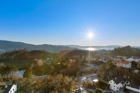 Bilde 2 av annonsen