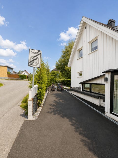 Bilde 2 av annonsen