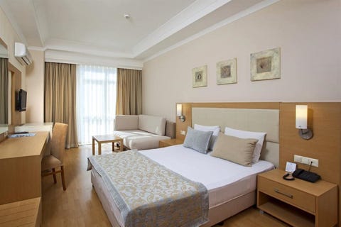 Titan Select Hotel Ultra All Inclusive 4 av 20