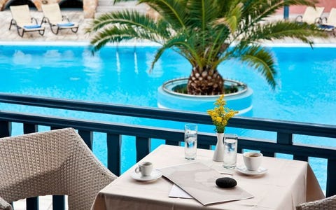 Aegean Plaza Hotel 6 av 8