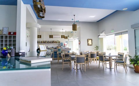 Almyra Village 12 av 27