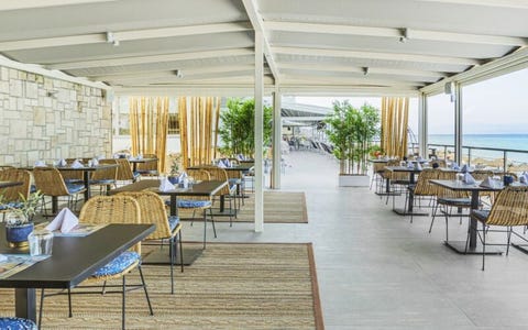 Ammon Zeus Luxury Beach Hotel 14 av 25