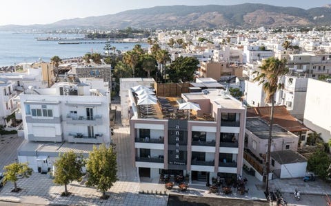 Anassa by Pelopas 5 av 20