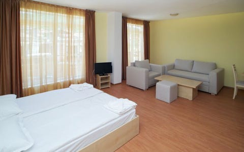 Anixi Aparthotel 3 av 5