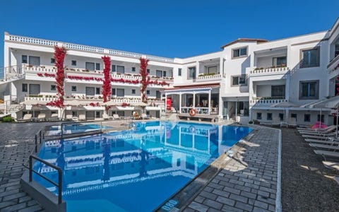 Ariadne Rethymnon 1 av 10