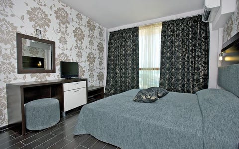 Chaika Beach Resort 4 av 9
