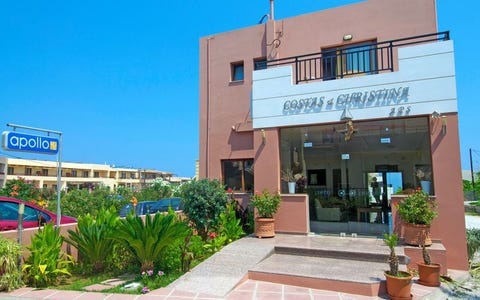 Costas & Christina 6 av 10