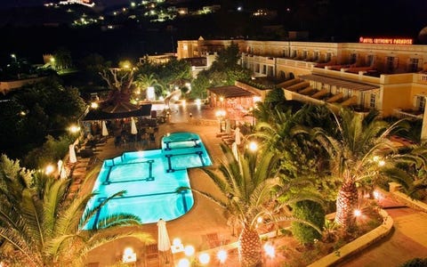 Crithonis Paradise 6 av 7