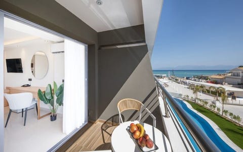 Oceanis Beach Corfu 7 av 14