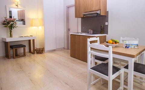 Elia Kato Stalos 5 av 14