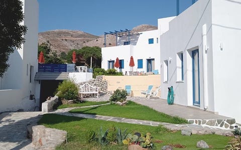 Elli Bay 6 av 6