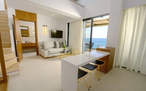 Irini Suites 5 av 11