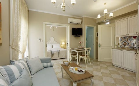 Ionia Suites 3 av 13