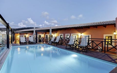 Ionia Suites 1 av 13