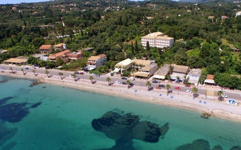 Ipsos Beach Hotel 2 av 10