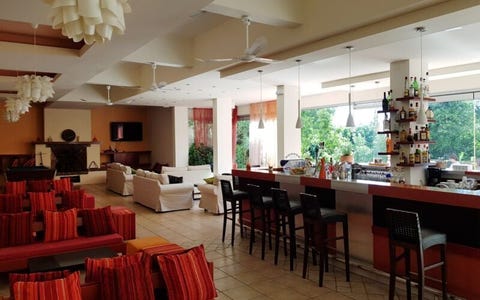Ipsos Beach Hotel 3 av 10