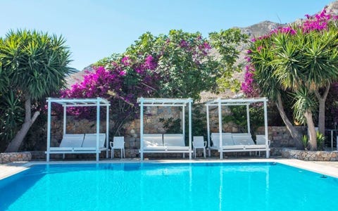 Irini Tilos 22 av 23