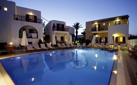 Katerina Naxos 11 av 13