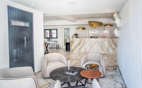 Kokkinos Boutique 9 av 10