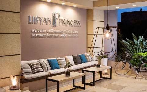 Libyan Princess 9 av 17