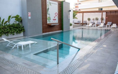Manousos City Hotel 1 av 12