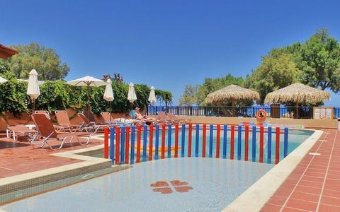 Margarita Beach Resort G D's Hotels 7 av 14