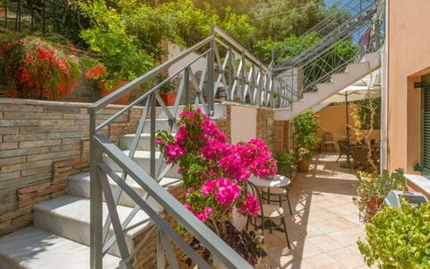 Margaritis Studios 6 av 16