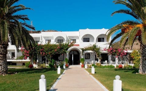 Mediterranean Beach 1 av 14
