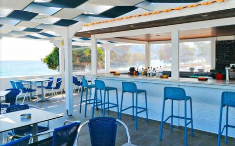 Mediterranean Beach 8 av 14