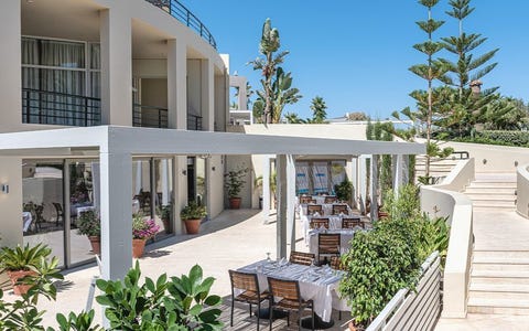 Minos Mare Beach Resort & Spa 10 av 20