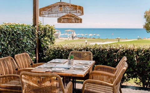 Mythos Beach Resort 15 av 46