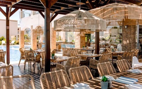 Mythos Beach Resort 16 av 46