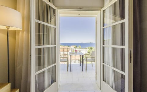 Nereides Alonissos 4 av 7