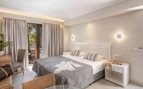 Okeanis Golden Resort 4 av 23