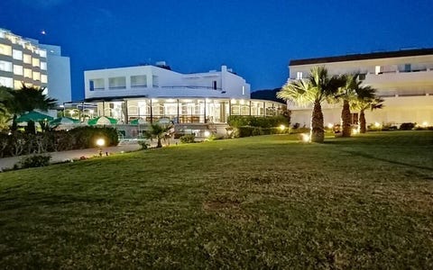 Pylea Beach Hotel 17 av 17