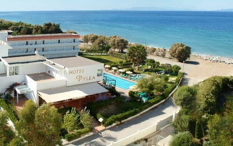 Pylea Beach Hotel 1 av 17