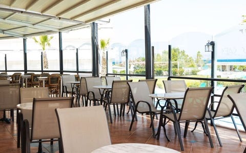Pylea Beach Hotel 15 av 17