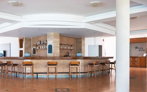 Pylea Beach Hotel 16 av 17
