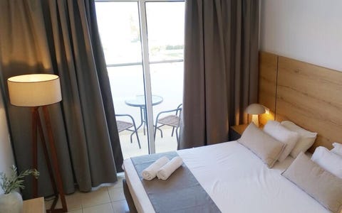 Pylea Beach Hotel 4 av 17
