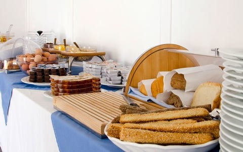 RK Beach Hotel 6 av 16