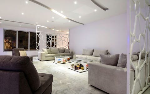 RK Beach Hotel 13 av 16