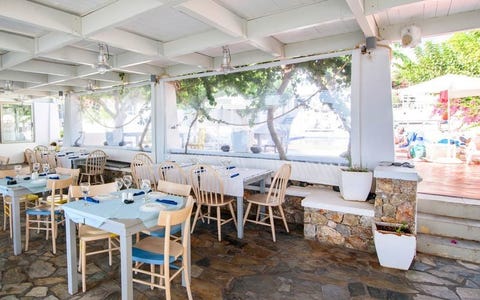 RK Beach Hotel 8 av 16
