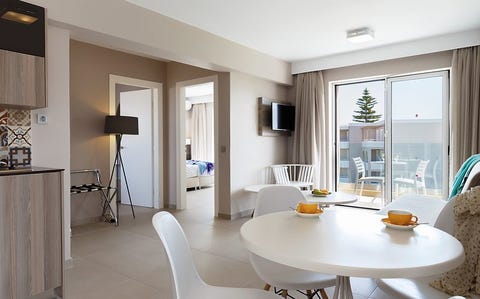 Erato Beach Hotel - Adults Only 11 av 22