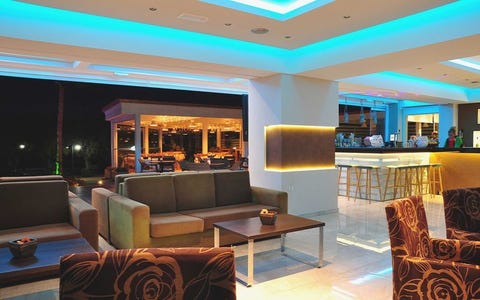 Sea Melody Beach Hotel and Apartments 17 av 21
